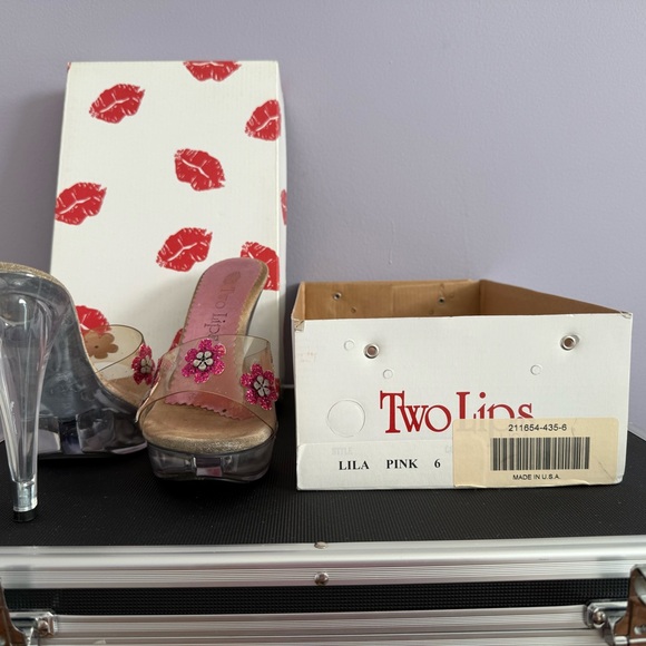 Vintage Victoria secrets two lips stiletto slides size 6 lucite pink sparkle - Picture 3 of 16